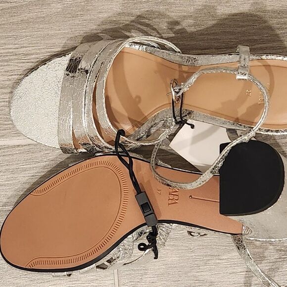 Zara Silver Strappy Sandals for Women Very Beautiful New - Picture 4 of 7